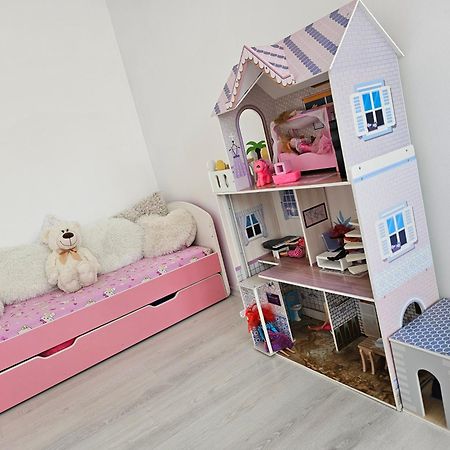 Family Vila 오라비차 외부 사진